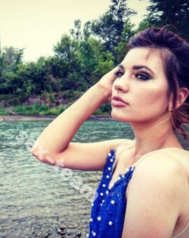 Александра