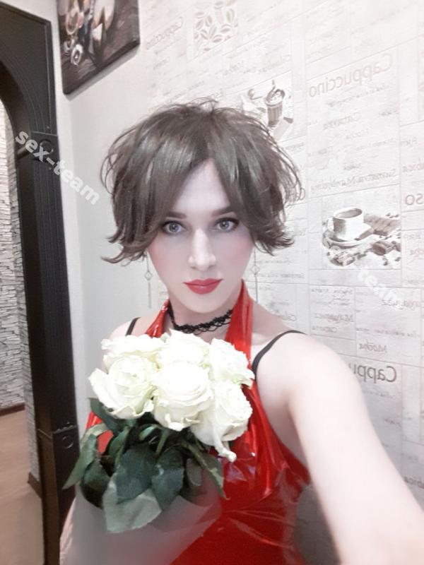 Слава Нежная