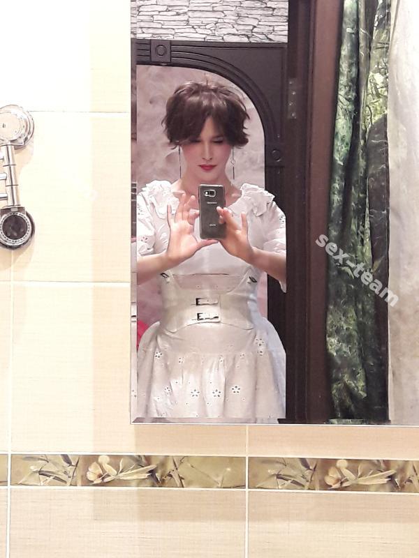 Слава Нежная