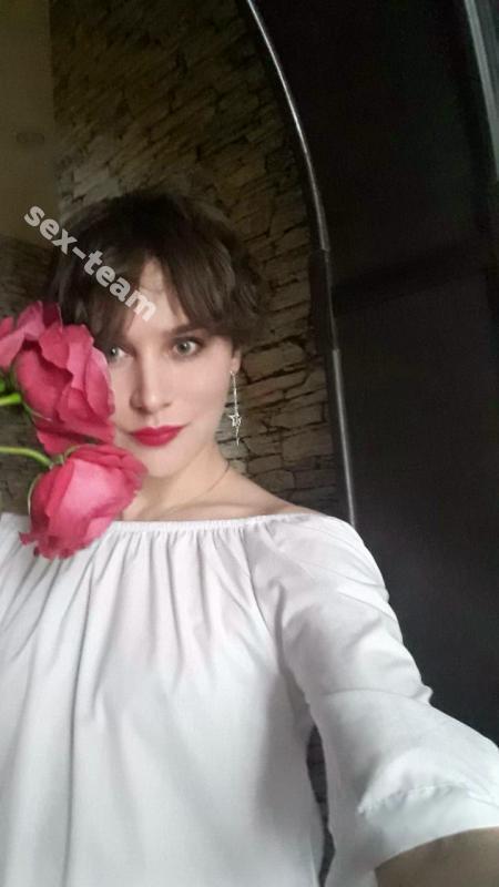 Слава Нежная